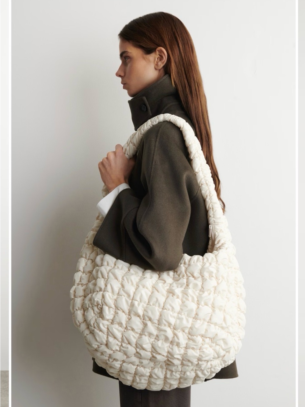 Quilted Cream Shoulder Bag - Women - Picture 2 of 3